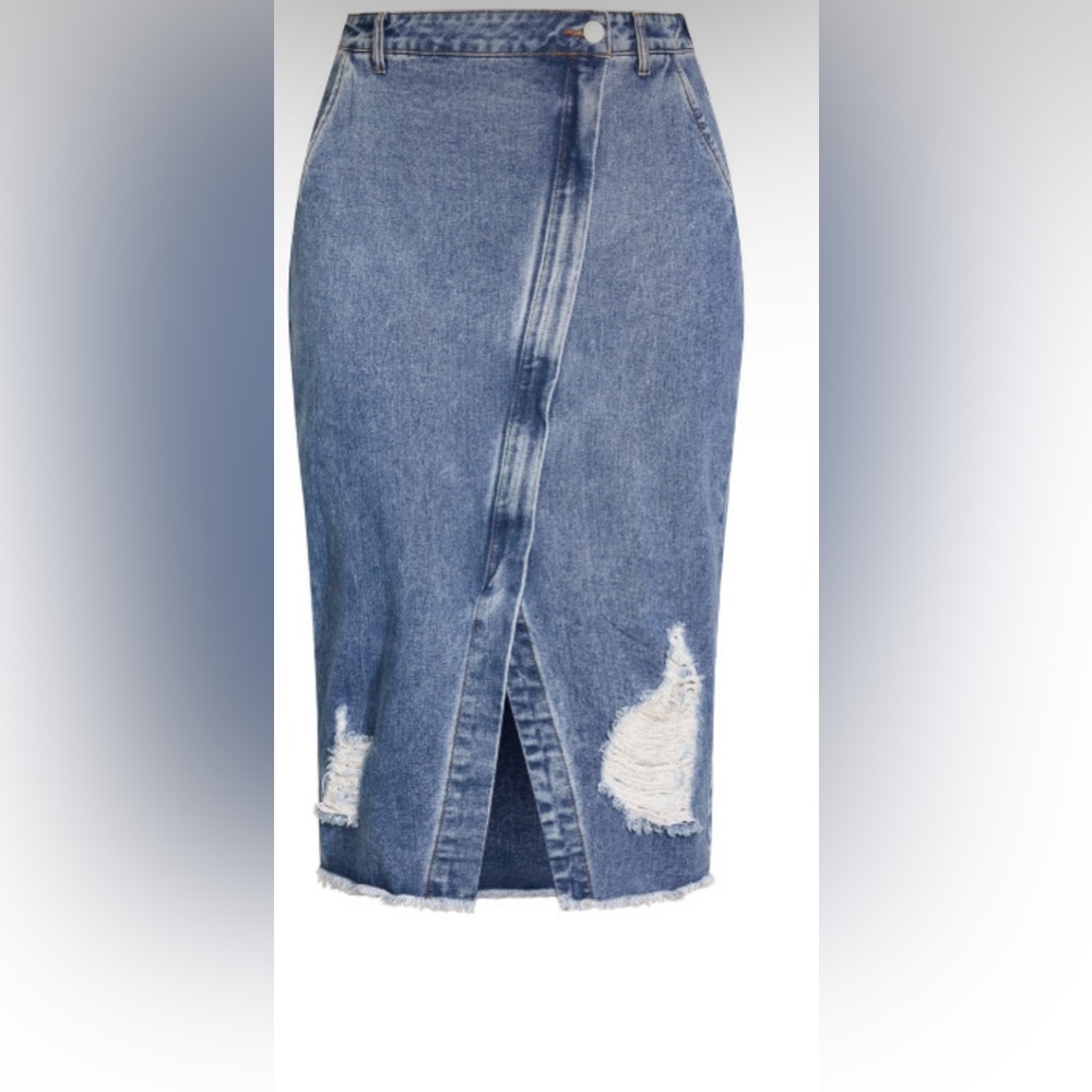 ✨✨✨NWT Pluse Size 20 Denim Pencil Skirt